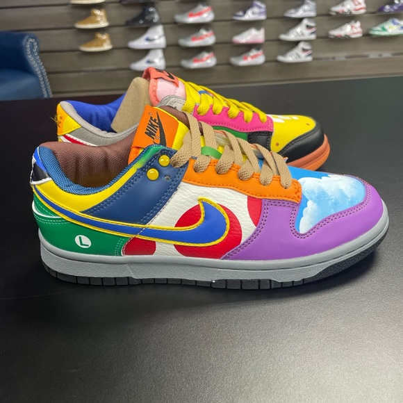 Nike Mario Dunks!!!! - Picture 3 of 4